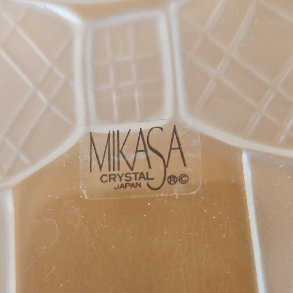 Clear Glass Teddy Bear Plate - Picture 2 of 4